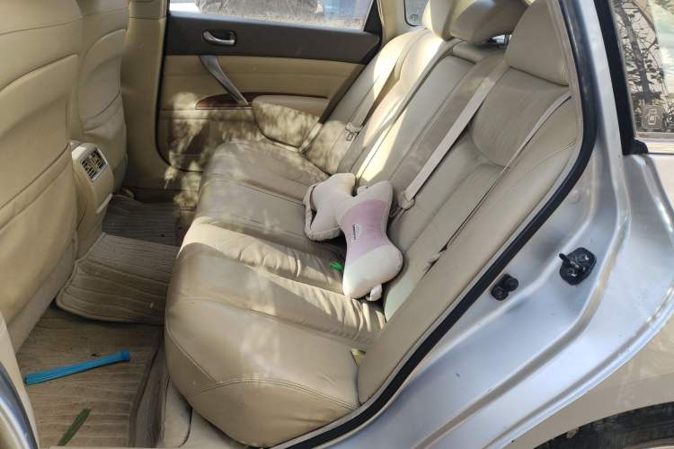 Used Nissan Teana 2011 2.5L XL Advanced Edition
