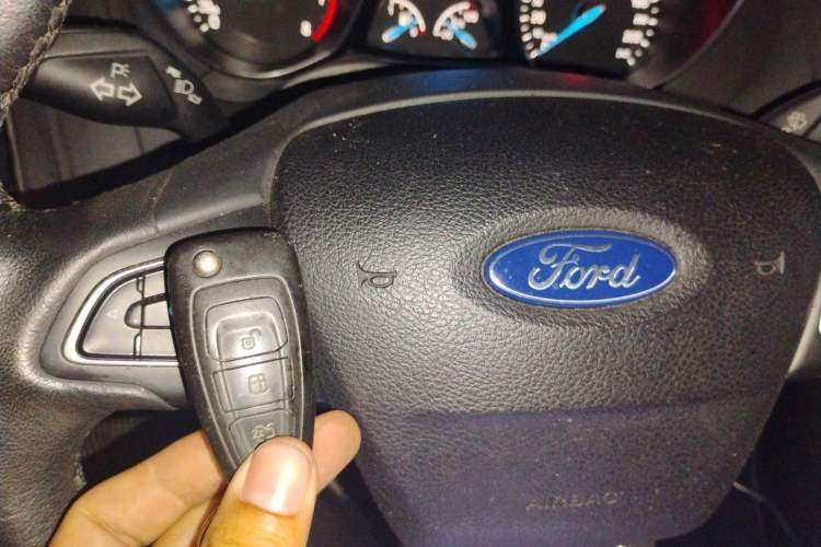 Used Ford Focus 2015 Sedan 1.6L Automatic Trend Model Vehicle Key