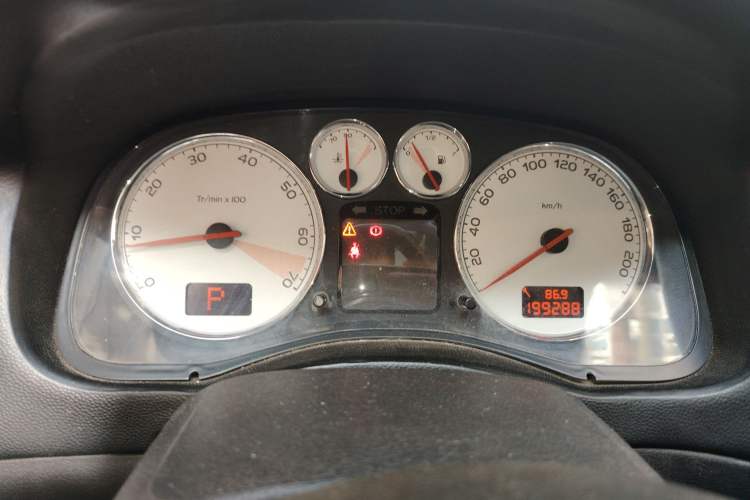 Used Peugeot 307 2012 Hatchback 1.6L Automatic Comfort Edition