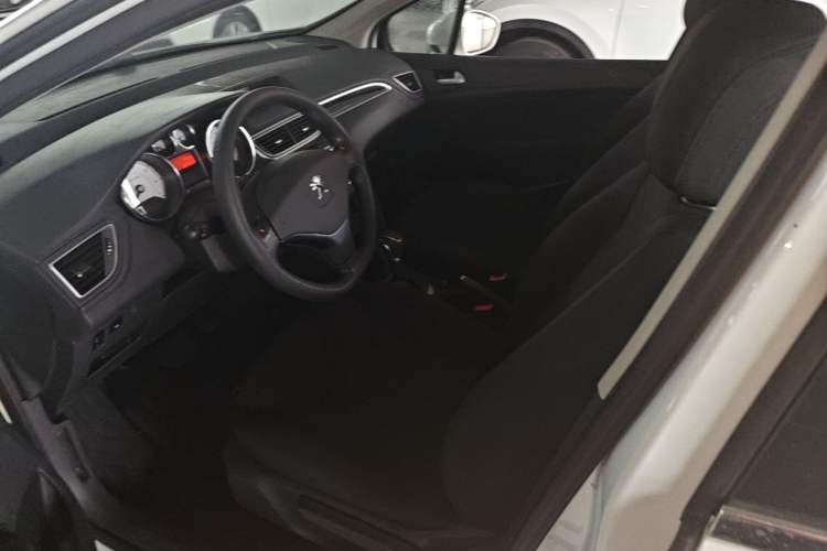 Used Peugeot 308 2014 Enjoy Edition Classic 1.6L Automatic Premium Model
