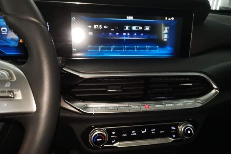 Used Bestune T77 2021 PRO 280 TID Automatic Luxury Model
