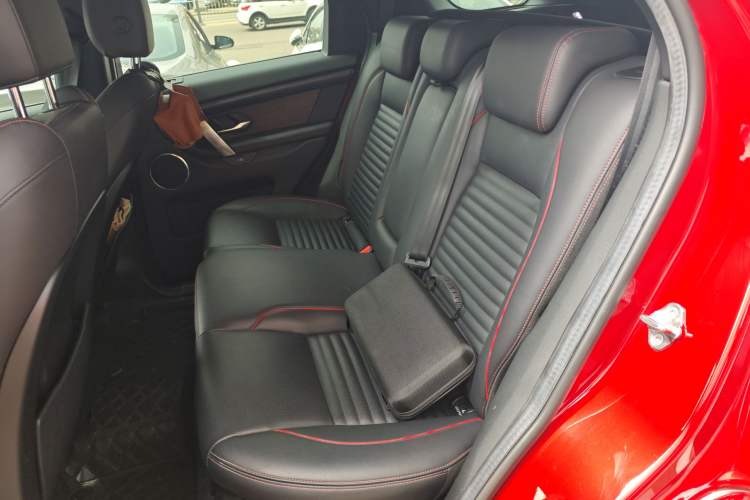 Used Land Rover Discovery Sport 2020 249 PS R-Dynamic Performance Edition
