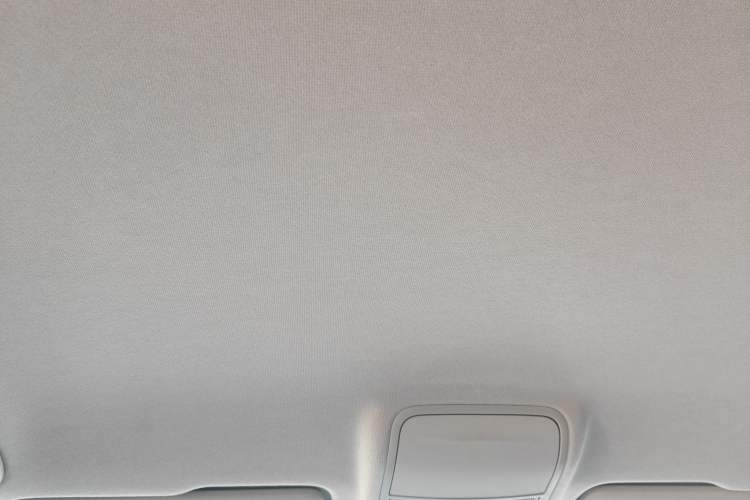 Used Volkswagen Tharu 2024 300TSI Two-Wheel-Drive Crescent Edition