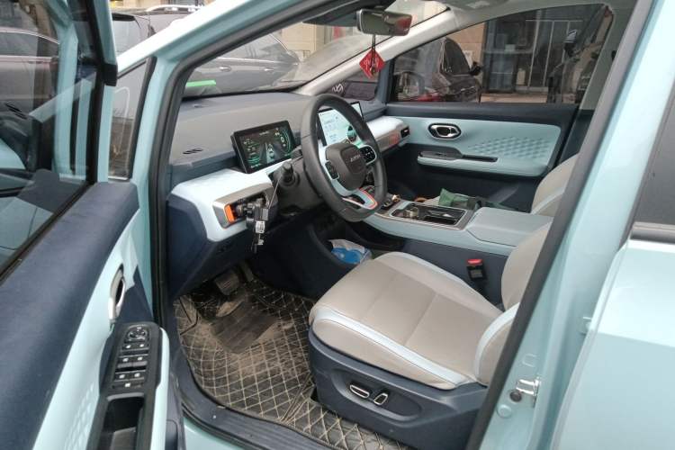 Used AION Y 2021 70 Enjoyment Tech Edition
