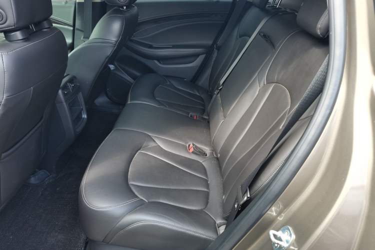 Used Buick Envision 2019 20T Two-Wheel Drive Elite Version China VI Standard