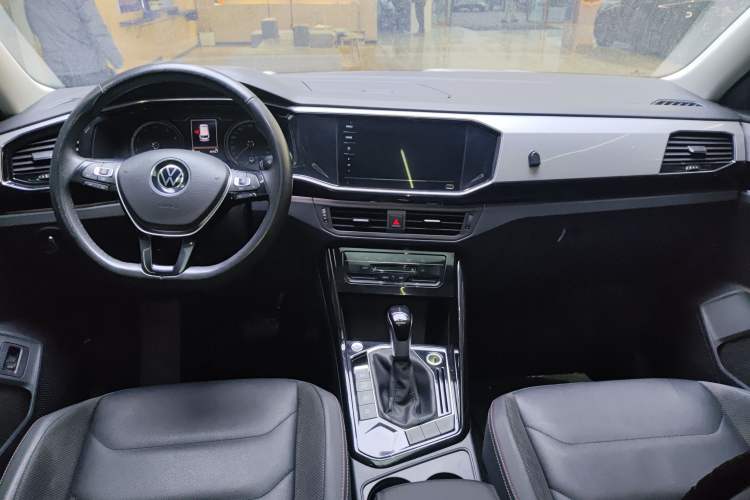 Used Volkswagen Tayron 2021 330TSI Two-Wheel Drive Luxury Smart Connectivity Version