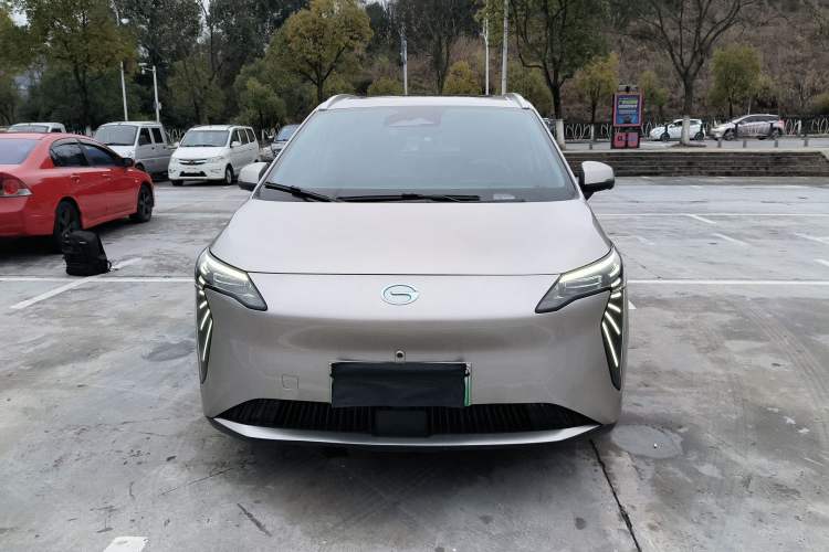 Used AION Y 2023 Younger Star Edition