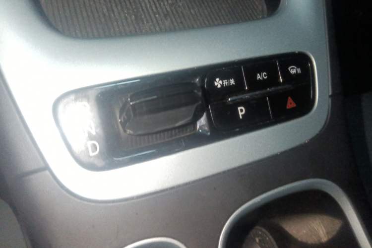 Used Geely Galaxy Geome 2025 410 km Free Version
