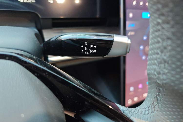 Used NETA S 2022 Extended-Range Version 1160 km Range Rear-Wheel Drive Mid-Grade
