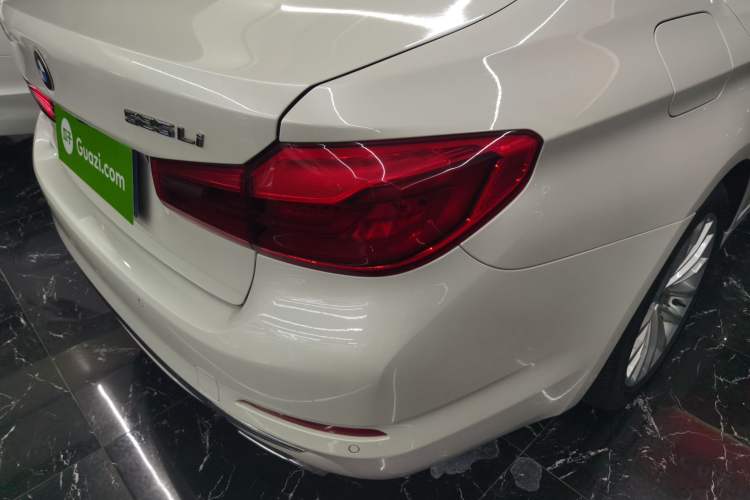 Used BMW 5 Series 2018 525Li Luxury Package