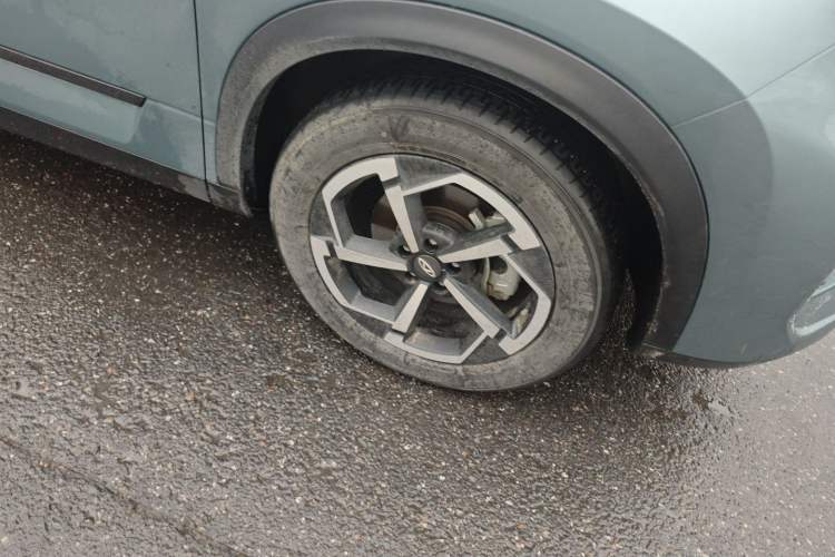 Used Chery Explore 06 2023 Revised Version Urban Edition 1.6T Two-Wheel Drive Luxury Trim Right Front Wheel Hub