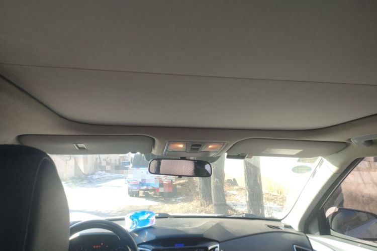 Used Hyundai ix25 2015 1.6L Automatic Two-Wheel Drive Smart GLS Trim Headliner