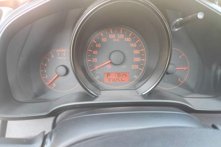 Used Honda Fit 2018 1.5L CVT Comfort Sunroof Version
