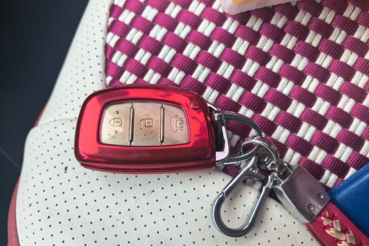 Used Hyundai ix25 2015 1.6L Automatic Two-Wheel Drive Smart GLS Trim
