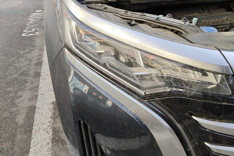 Used Denza D9 2022 DM-i 970 Four-Wheel Drive Flagship Model