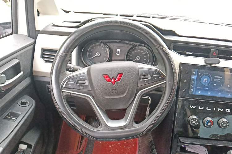 Used Wuling Zhengcheng 2021 1.5T Manual Luxury Version