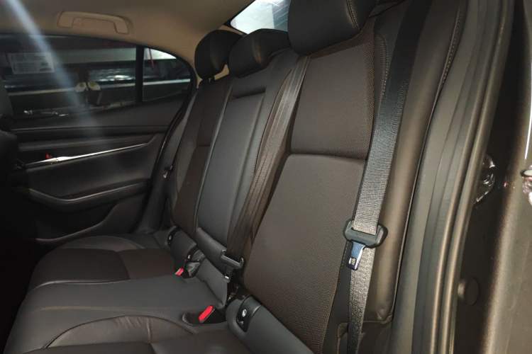 Used Mazda 3 Axela 2021 2.0L Automatic Zhiya Edition Left Rear Seat