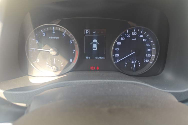 Used Hyundai Elantra (6th Generation / Lingdong) 2016 1.6L Automatic ZhiXuan – Elite Version Instrument Cluster