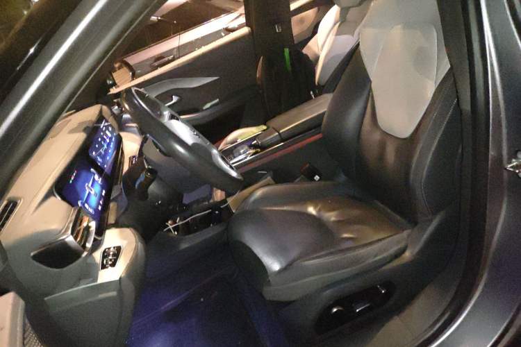 Used ARCFOX Alpha S 2021 708S+ 160kW Left Front Seat