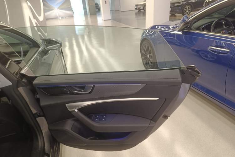 Used Audi A7L 2022 45 TFSI quattro S-line Visionary Crystal Package