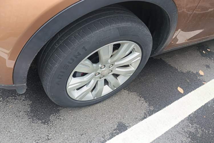 Used Land Rover Discovery Sport 2016 2.0T Limited-Edition Launch
