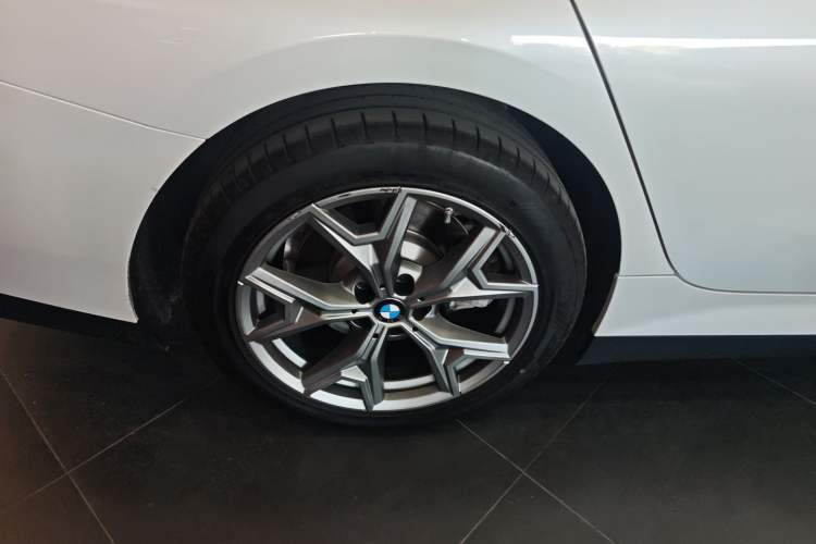 Used BMW i3 2025 eDrive 35 L
