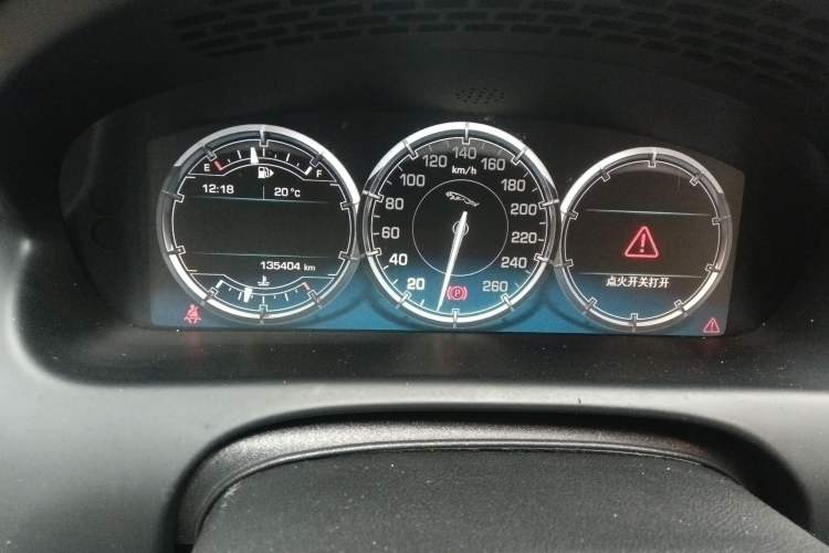 Used Jaguar XJ 2011 XJL 3.0 Panoramic Business Edition Odometer Close Up