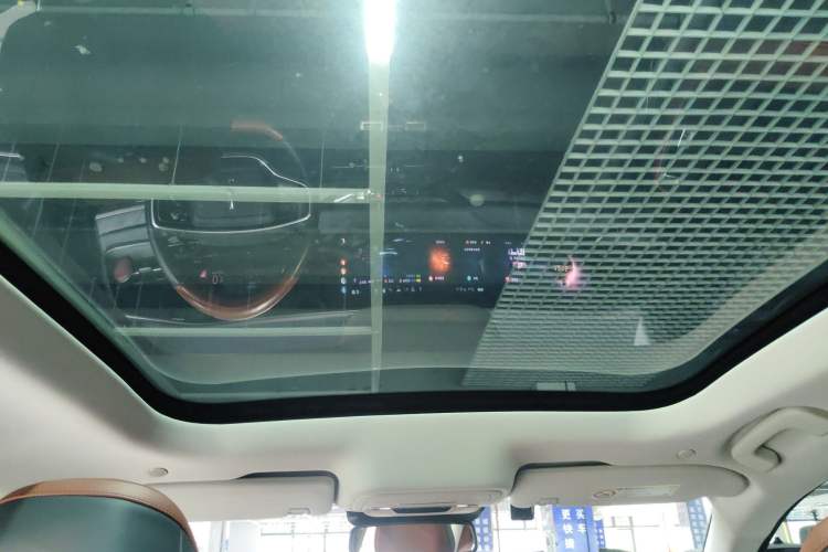 Used Lincoln Z 2022 iXiang Zunyi Edition Headliner