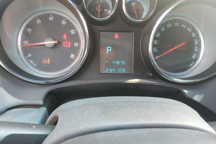 Used Buick GT 2014 XT 1.6L Automatic Fashion Edition