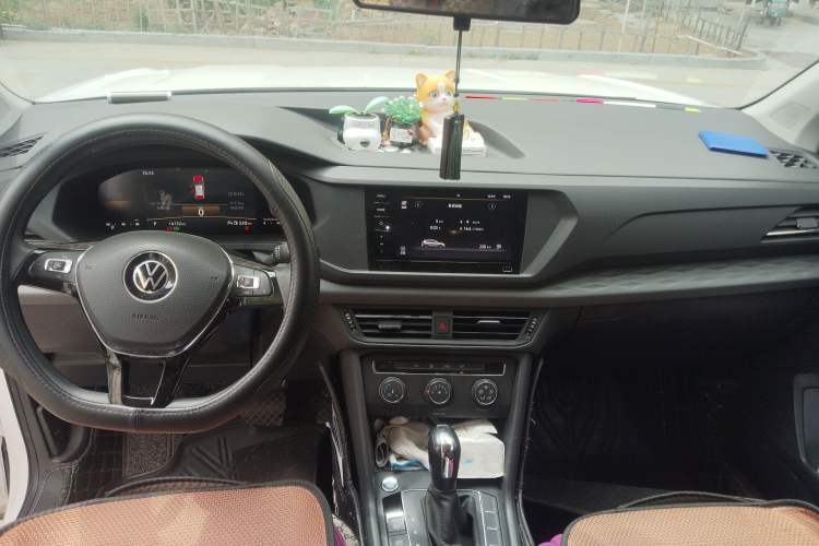 Used Volkswagen Tharu 2022 280TSI Two-Wheel Drive Trend Edition
