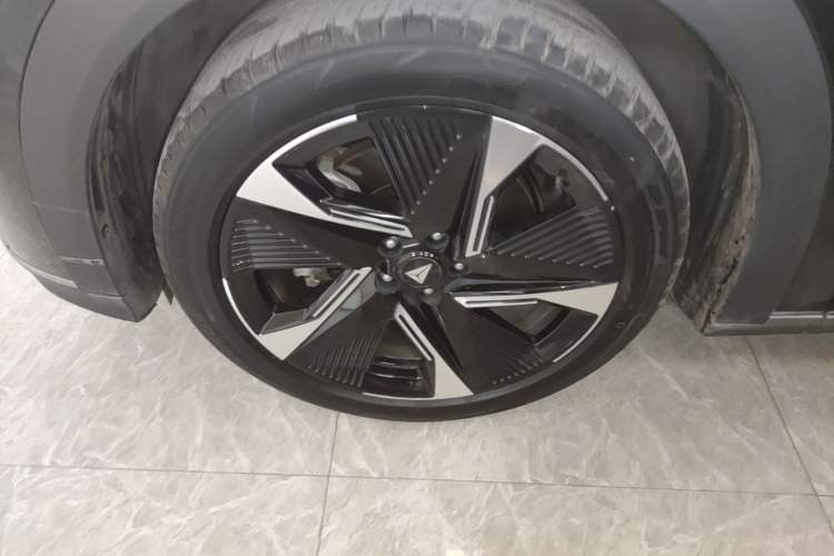 Used Deepal S07 2023 200Max Range-Extended Version
