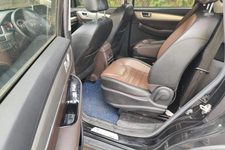 Used FORTHING SX6 2018 1.6L Manual Luxury Model
