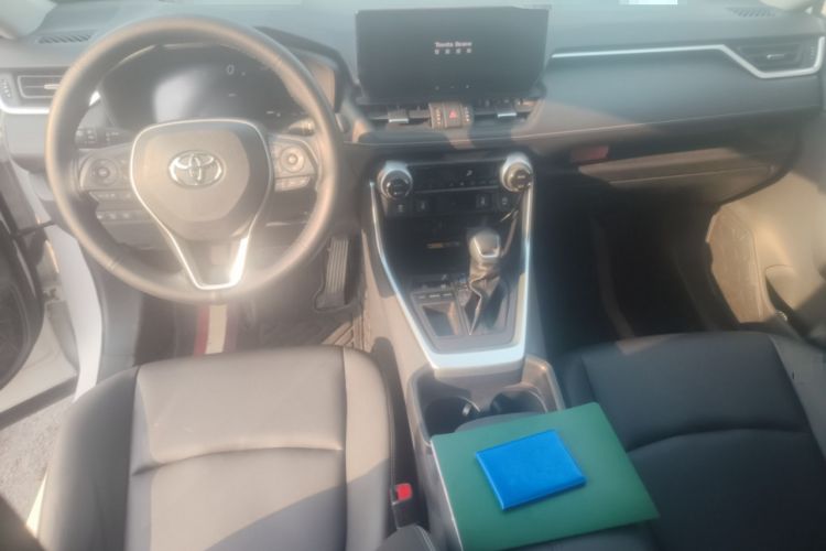 Used Toyota RAV4 2023 2.0L CVT Two-Wheel Drive Fashion Plus Edition