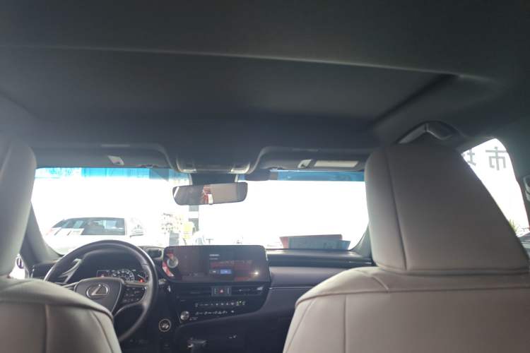 Used Lexus ES 2022 200 Excellence Edition
