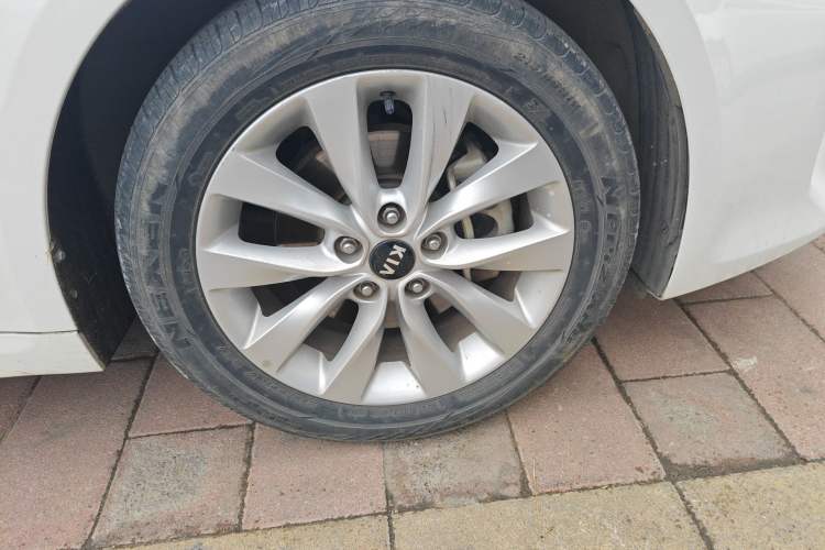 Used Kia K5 2016 1.6T Automatic LUX
