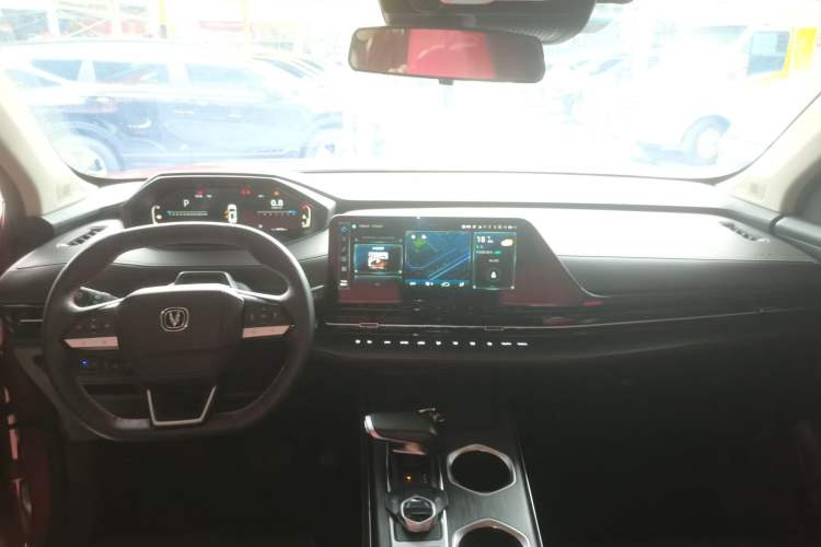 Used CHANGAN CS55PLUS 2022 2nd Generation 1.5T DCT Navigation Edition Center Console