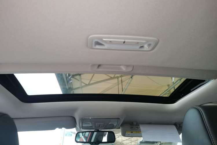 Used Changan Eado 2018 High-Energy Edition 1.6L GDI Manual Pioneer Model China V Standard