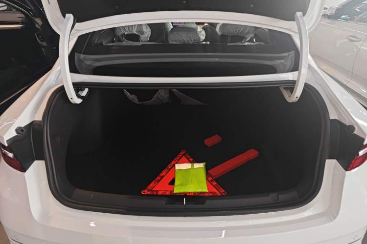 Used Geely Auto Preface 2026 Model Oriental Yao 1.5TD Kunlun Edition