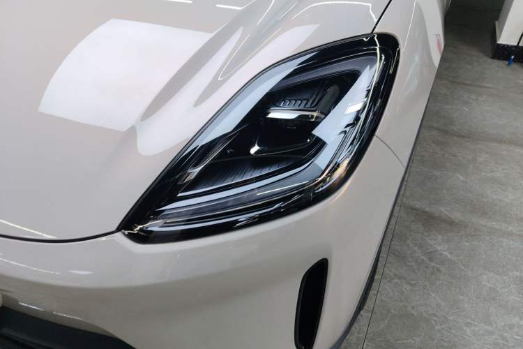 Used Wuling Bingo S 2025 Model 325km Flagship Edition Left Front Headlight