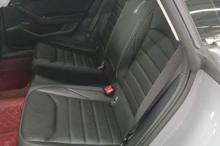 Used Volkswagen FAW-Volkswagen CC 2023 Hunting Vehicle 380TSI Hunter's Heart Edition Left Rear Seat