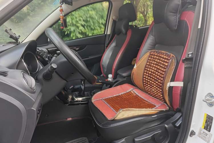 Used HYOSOW S3 2015 1.5L Luxury Model China V Standard