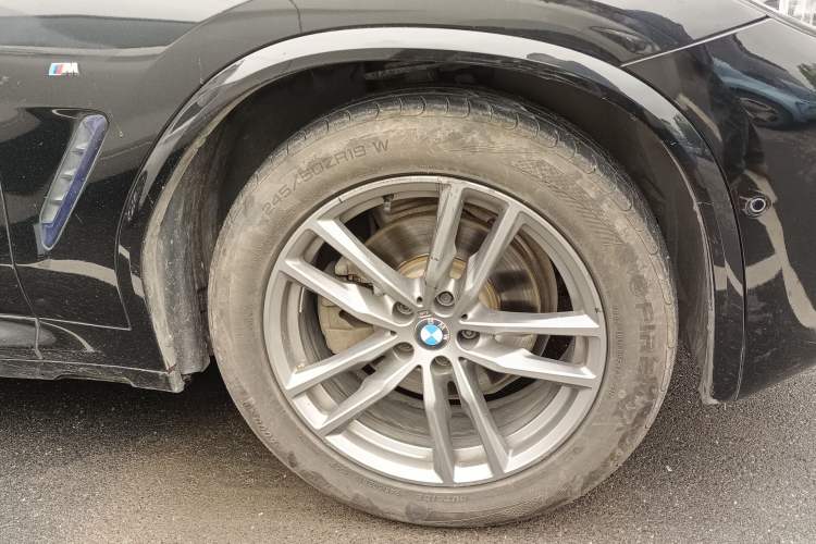 Used BMW X3 2018 xDrive28i M Sport Package China VI Right Front Wheel Hub
