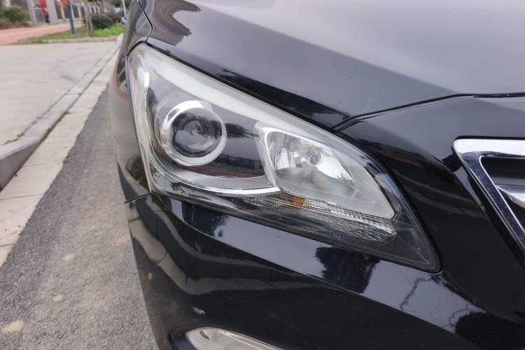 Used Hyundai Mistra 2014 1.8L Manual Comfort GL Model