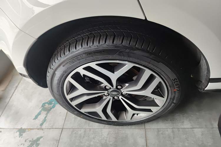 Used Land Rover Range Rover Evoque New Energy 2021 Aurora L P300e Luxury Edition