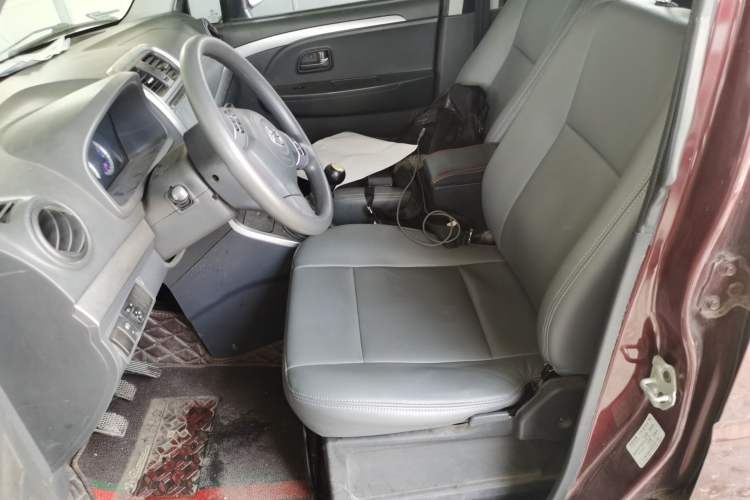 Used Suzuki Wagon R X5 2013 Revised Version 1.4L VVT Cruise Edition