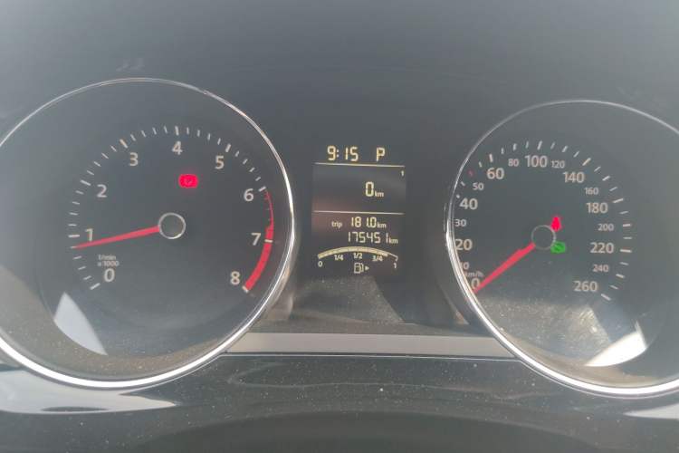 Used Volkswagen Sagitar 2015 1.6L Automatic Comfort Model Instrument Cluster