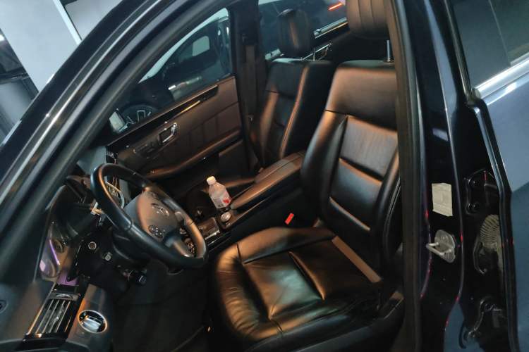 Used Mercedes-Benz E-Class 2011 E 260 L CGI Fashion Model