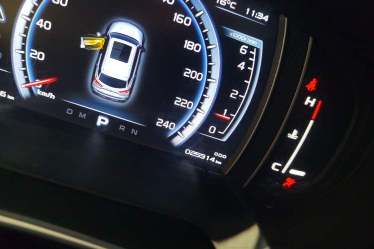 Used Geely Auto Emgrand X7 Sport 2016 1.8TD Automatic Smart Model Instrument Cluster