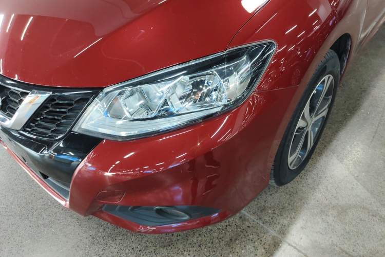 Used Nissan Tiida 2016 1.6L CVT Smart Drive Edition Left Front Headlight