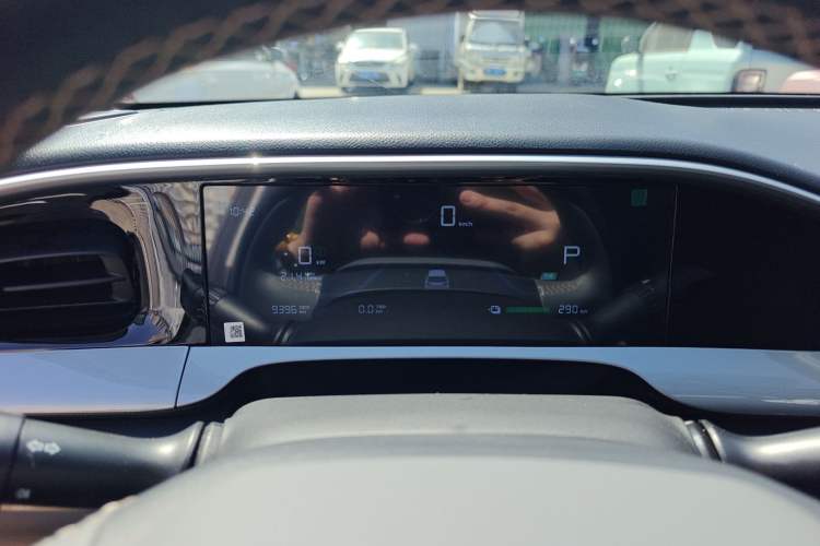 Used Geely Galaxy Geome 2025 310km Youth Edition Instrument Cluster